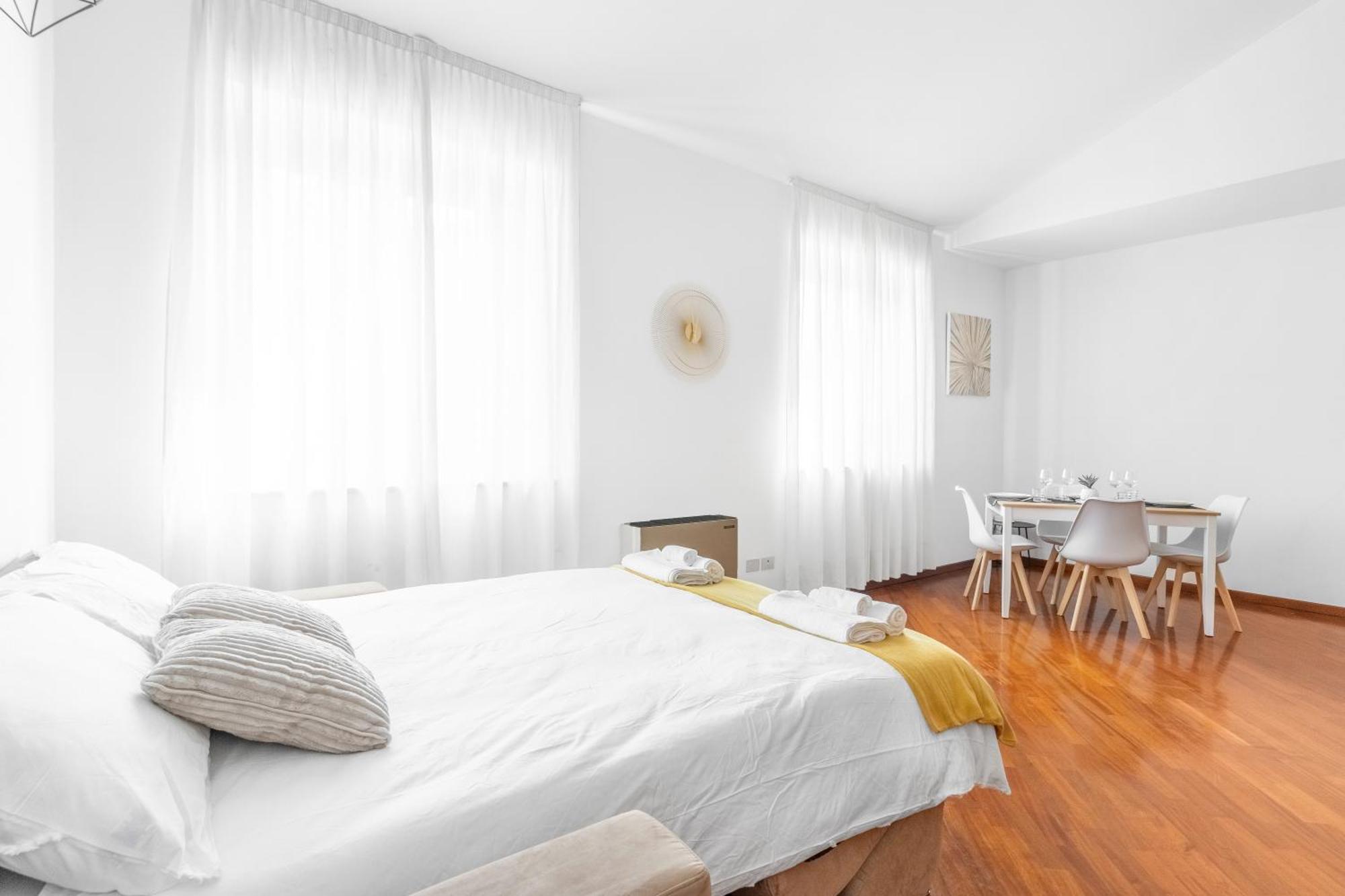 Central Luxurious Apartment Duomo A/C-Wi-Fi Free Milán Exterior foto